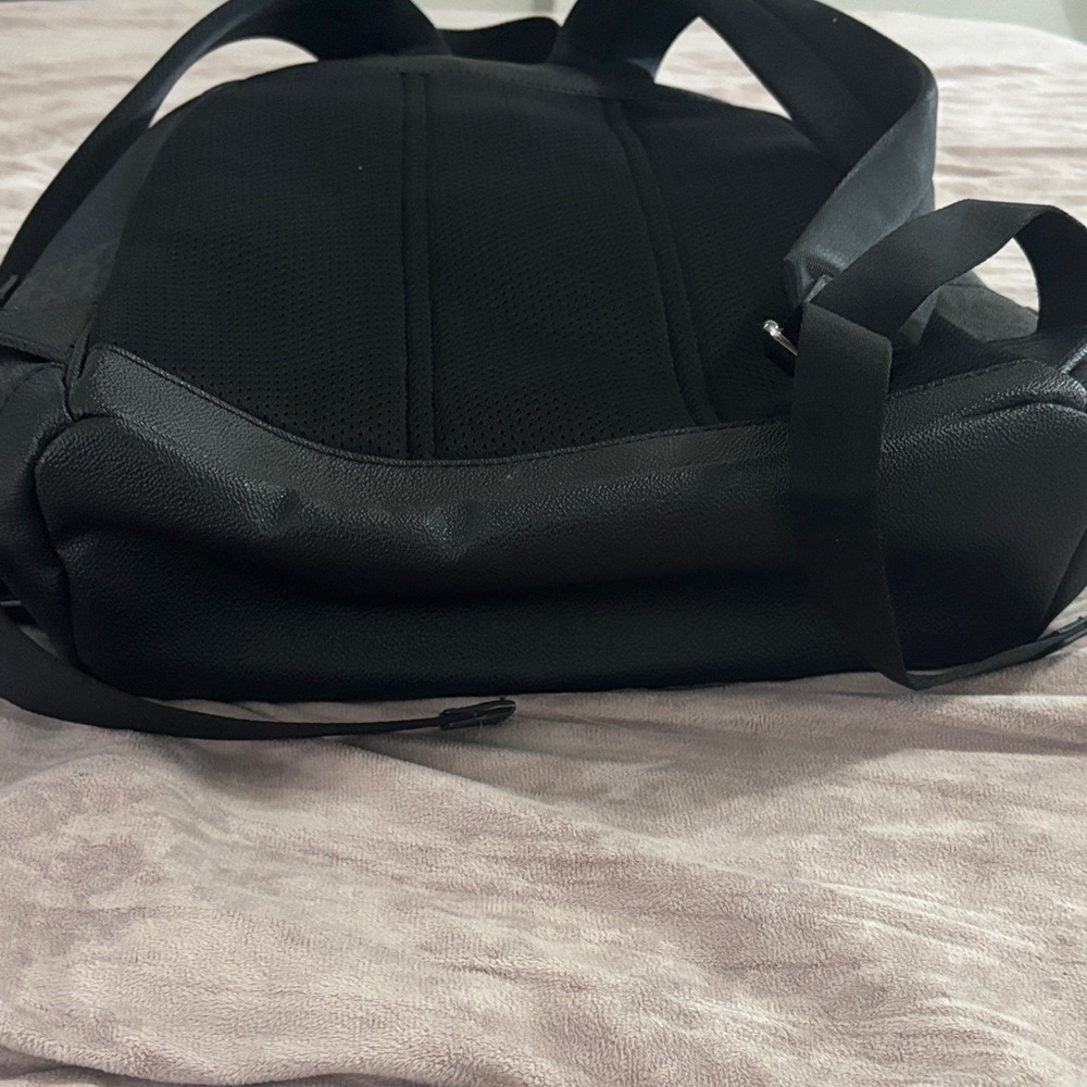 Michael Kors Men's Backpack with Red Stripe - Picture 3 of 4